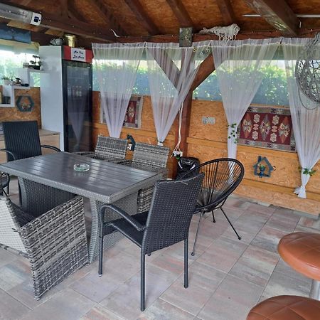 Am Una Lux House Bihac Exterior photo