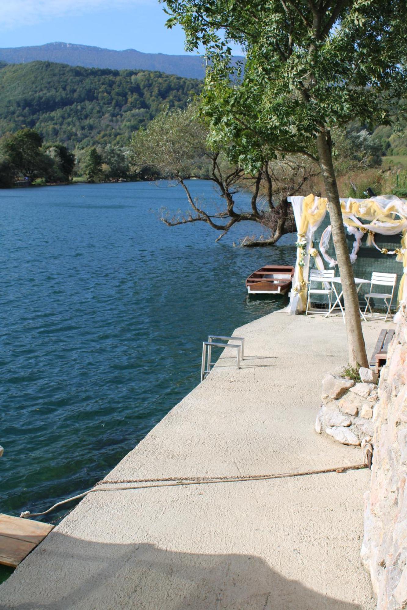 Am Una Lux House Bihac Exterior photo