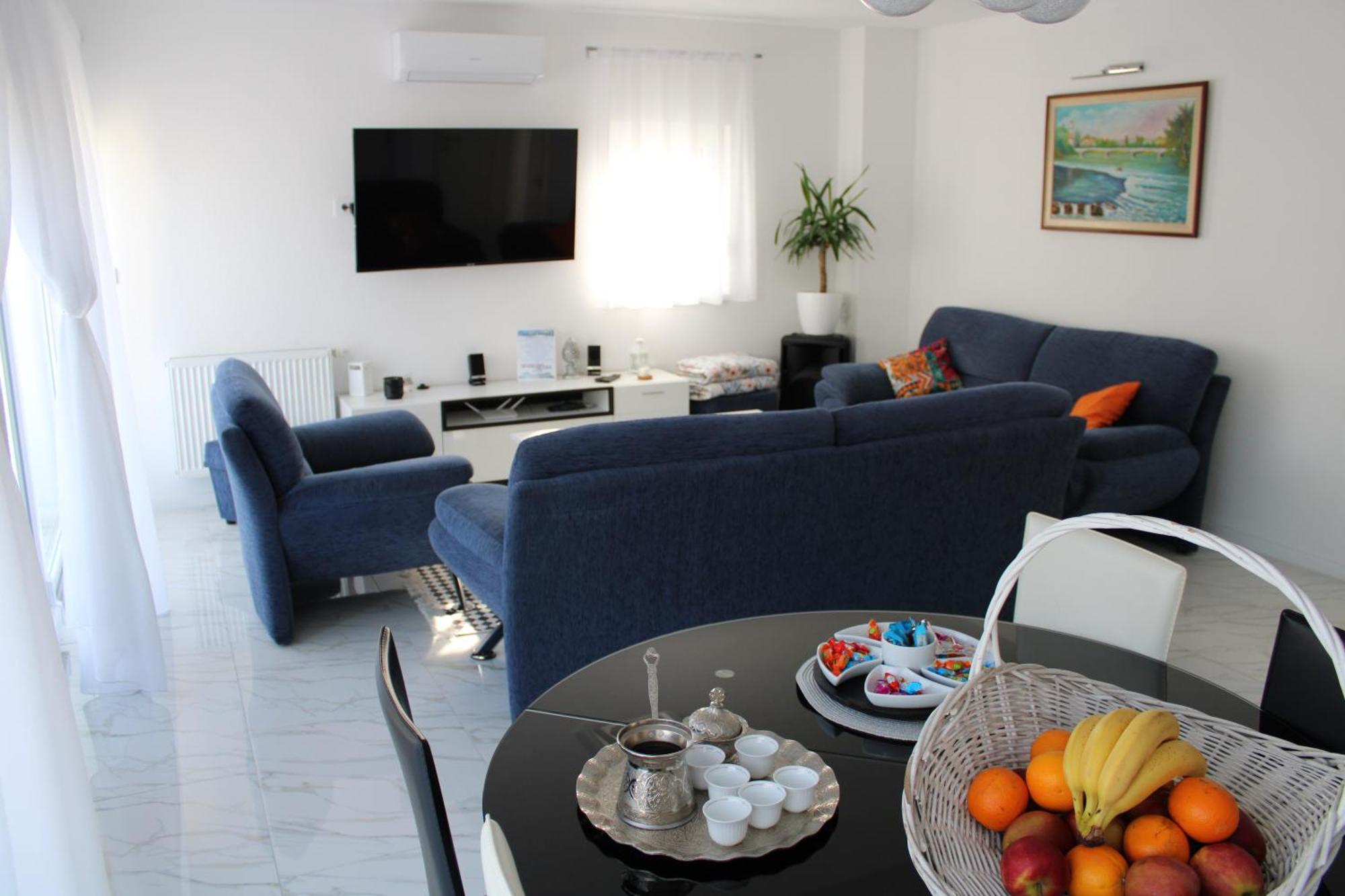 Am Una Lux House Bihac Exterior photo